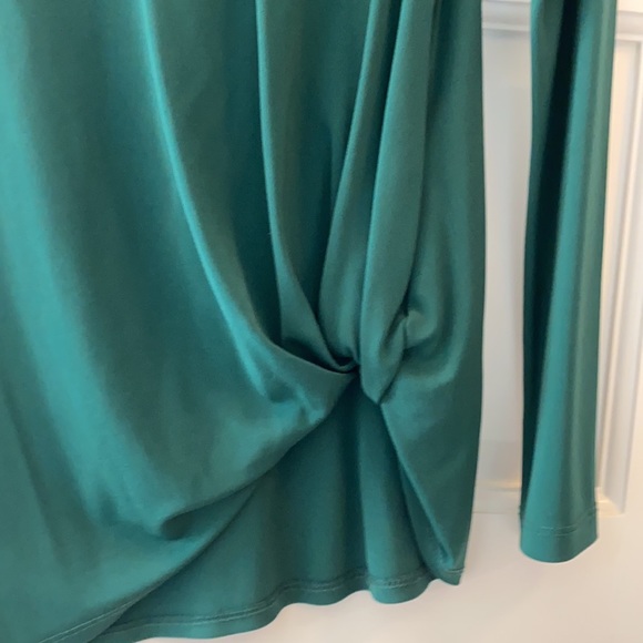 Dark green long sleeve top - Picture 2 of 3